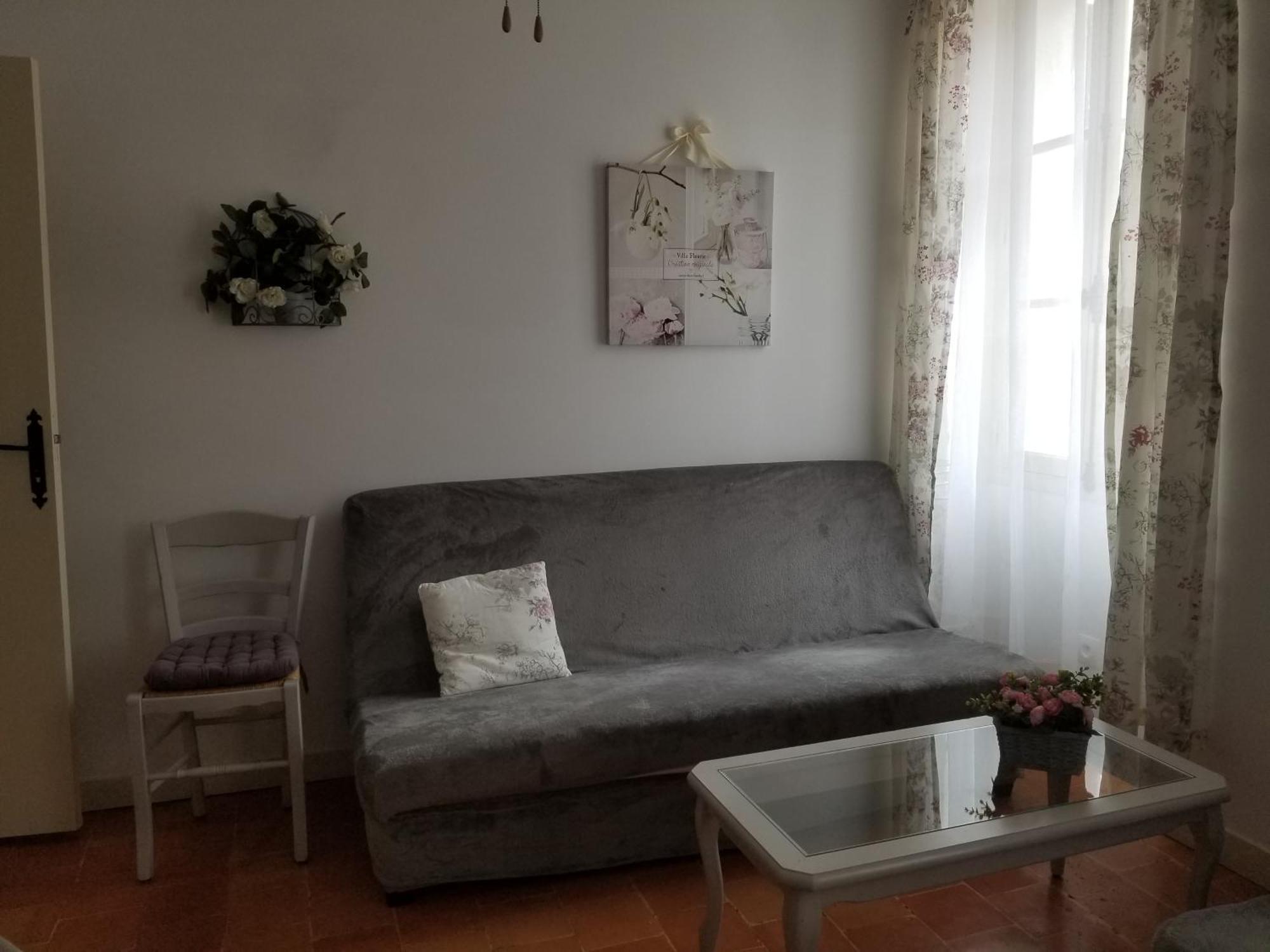 Joli T2 De 40m² A Louer A
