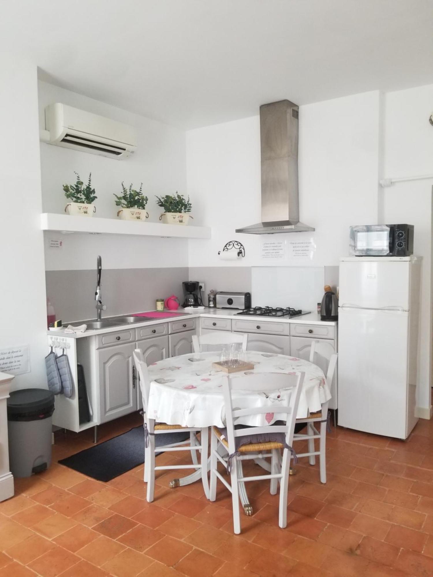 Joli T2 De 40m² A Louer A Apartment Le Muy
