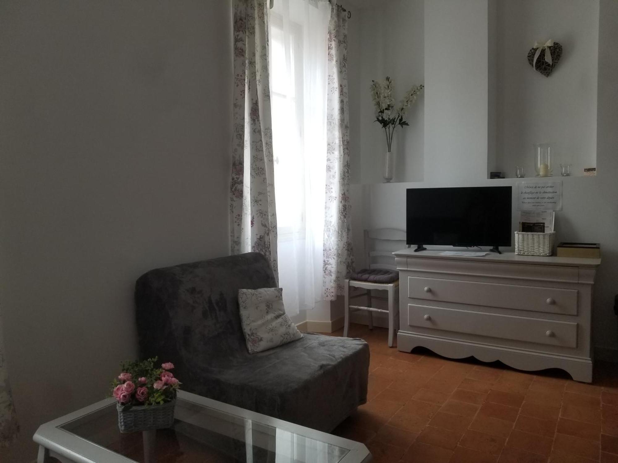 Apartment Joli T2 De 40m² A Louer A Le Muy